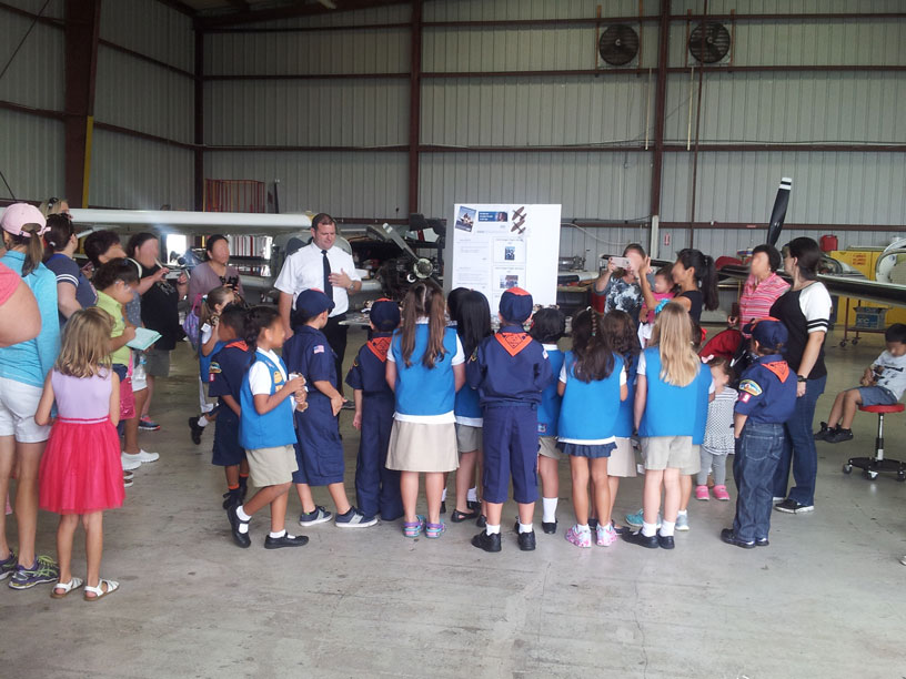 Image of Girls Scouts and Boy Scouts group